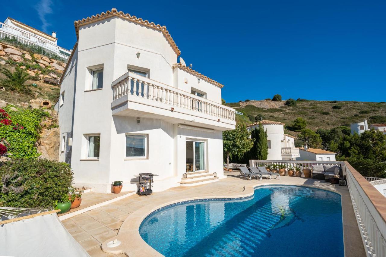Villa Brisa L' Escala Exteriör bild